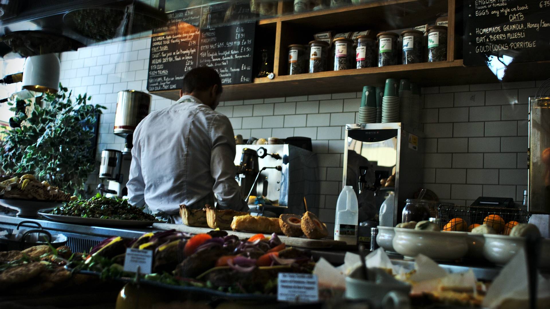 Best Resturants with are Specialities of food Making